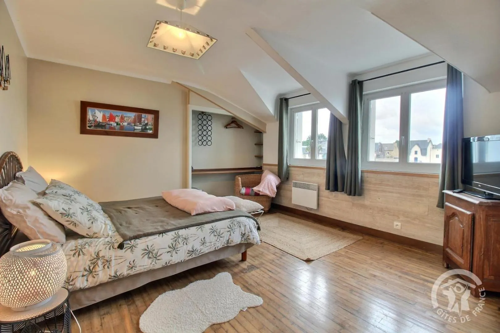 Villa De La Jetee à Ploubazlanec Hébergement de vacances